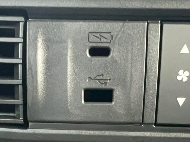 Ｎ－ＢＯＸカスタム ベースグレード　ＨｏｎｄａＳＥＮＳＩＮＧ　ドラレコ　ＥＴＣ　片側電動スライド　電子パーキング　オートブレーキホールド　アダプティブクルーズコントロール　運転席＆助手席シートヒーター　ＬＥＤヘッドライト　スマートキー（55枚目）