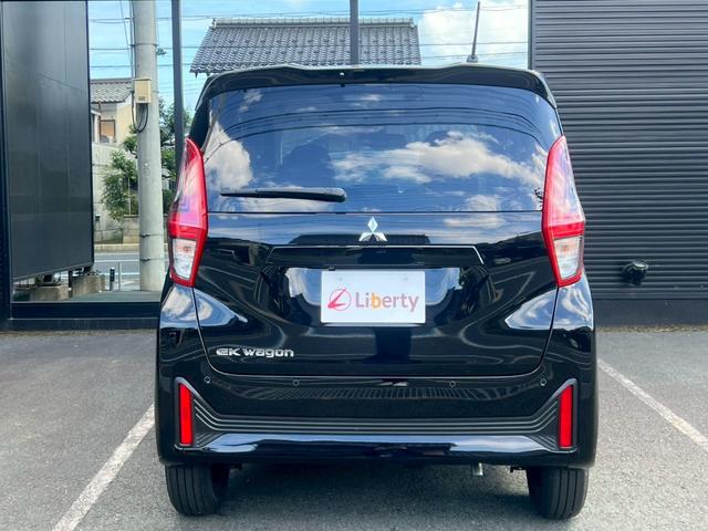 ｅＫワゴン Ｍ　純正ナビ　バックカメラ　衝突被害軽減ブレーキ　レーンキープアシスト　前席シートヒーター　電動格納式ミラー　パワーウィンドウ　マニュアルエアコン　キーレスエントリー　オートライト（13枚目）