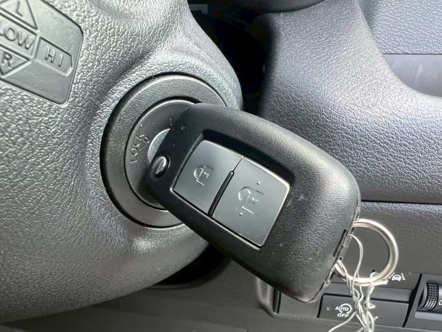 ｅＫワゴン Ｍ　純正ナビ　バックカメラ　衝突被害軽減ブレーキ　レーンキープアシスト　前席シートヒーター　電動格納式ミラー　パワーウィンドウ　マニュアルエアコン　キーレスエントリー　オートライト（44枚目）