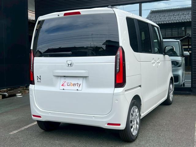Ｎ－ＢＯＸ ベースグレード　ＨｏｎｄａＳＥＮＳＩＮＧ　片側電動スライドドア　運転席シートヒーター　電子パーキング　ブレーキホールド　スマートキー　ＥＣＯモード　ＬＥＤヘッドライト　オートエアコン　バックカメラ（11枚目）