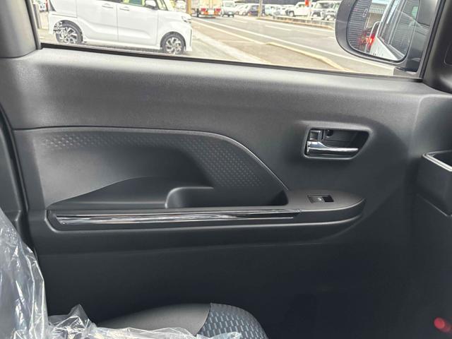 タント カスタムX 両側電動スライドドア クリアランスソナー 衝突被害軽減システム オートライト LEDヘッドランプ スマートキー アイドリングストップ 電動格納ミラー シートヒーター ベンチシート CVT(32枚目)