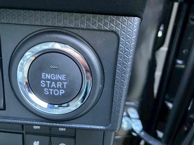 タント カスタムＸ　バックカメラ　両側電動スライドドア　クリアランスソナー　衝突被害軽減システム　オートライト　ＬＥＤヘッドランプ　スマートキー　アイドリングストップ　電動格納ミラー　シートヒーター　ベンチシート　ＣＶＴ（12枚目）