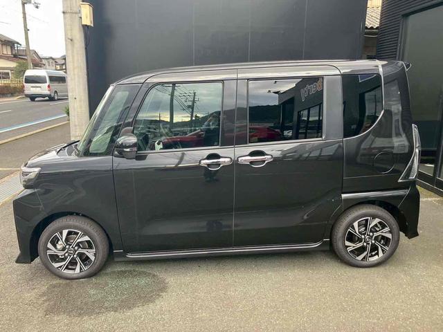 タント カスタムＸ　両側電動スライドドア　クリアランスソナー　衝突被害軽減システム　オートライト　ＬＥＤヘッドランプ　スマートキー　アイドリングストップ　電動格納ミラー　シートヒーター　ベンチシート　ＣＶＴ（9枚目）