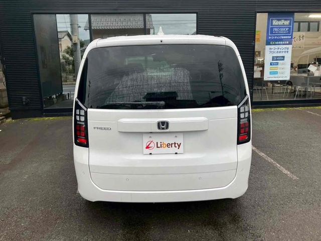 フリード エアー　ＥＸ　バックカメラ　クリアランスソナー　オートクルーズコントロール　レーンアシスト　衝突被害軽減システム　両側電動スライドドア　オートライト　ＬＥＤヘッドランプ　スマートキー　電動格納ミラー　シートヒーター（11枚目）