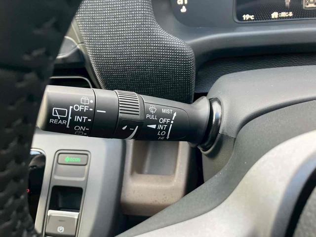 フリード エアー　ＥＸ　バックカメラ　クリアランスソナー　オートクルーズコントロール　レーンアシスト　衝突被害軽減システム　両側電動スライドドア　オートライト　ＬＥＤヘッドランプ　スマートキー　電動格納ミラー　シートヒーター（28枚目）