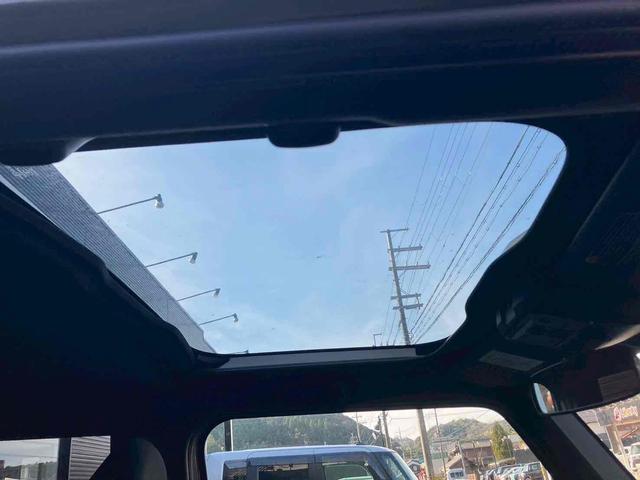 タフト Ｘ　クリアランスソナー　衝突被害軽減システム　オートライト　ＬＥＤヘッドランプ　スマートキー　電動格納ミラー　サンルーフ　ＣＶＴ　盗難防止システム　ＡＢＳ　ＥＳＣ　衝突安全ボディ　エアコン（5枚目）