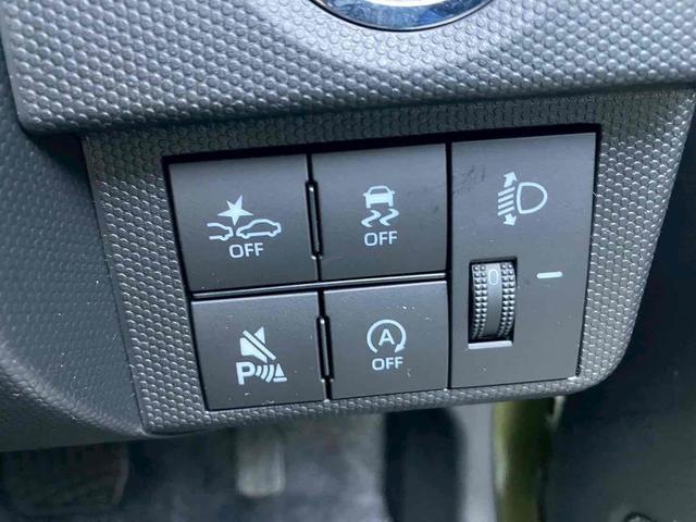 タフト Ｘ　クリアランスソナー　衝突被害軽減システム　オートライト　ＬＥＤヘッドランプ　スマートキー　電動格納ミラー　サンルーフ　ＣＶＴ　盗難防止システム　ＡＢＳ　ＥＳＣ　衝突安全ボディ　エアコン（10枚目）