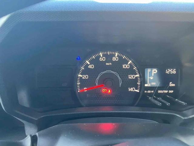 タフト Ｘ　クリアランスソナー　衝突被害軽減システム　オートライト　ＬＥＤヘッドランプ　スマートキー　電動格納ミラー　サンルーフ　ＣＶＴ　盗難防止システム　ＡＢＳ　ＥＳＣ　衝突安全ボディ　エアコン（32枚目）