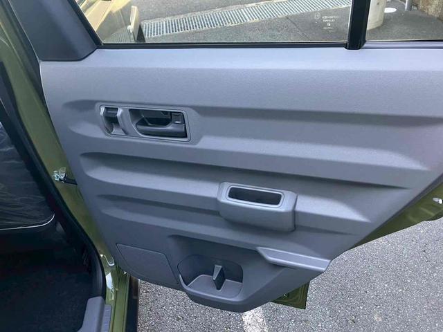 タフト Ｘ　クリアランスソナー　衝突被害軽減システム　オートライト　ＬＥＤヘッドランプ　スマートキー　電動格納ミラー　サンルーフ　ＣＶＴ　盗難防止システム　ＡＢＳ　ＥＳＣ　衝突安全ボディ　エアコン（41枚目）