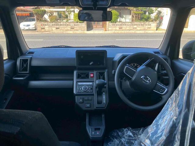 タフト Ｘ　クリアランスソナー　衝突被害軽減システム　オートライト　ＬＥＤヘッドランプ　スマートキー　電動格納ミラー　サンルーフ　ＣＶＴ　盗難防止システム　ＡＢＳ　ＥＳＣ　衝突安全ボディ　エアコン（47枚目）