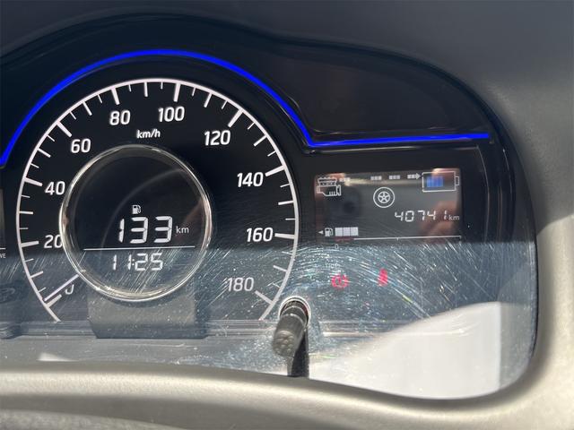 日産 ノート 53枚目