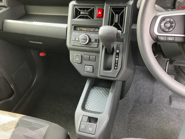タフト Ｘ　助手席エアバック　運転席エアバック　ブレーキサポート　エコアイドル　レーンキープ　ソナー　横滑り防止　スカイルーフ　サイドエアバッグ　Ｂカメラ　ＡＢＳ付き　フルオートエアコン　ＬＥＤヘットライト（16枚目）