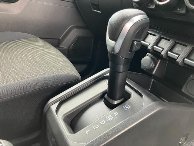 ジムニー ＸＣ　サイドＳＲＳ　ＬＥＤヘットランプ　助手席エアバック　シ－トヒ－タ－　イモビライザー　アクティブクルーズコントロール　横滑り防止システム　フルフラットシート　ＳＲＳ　エアコン　切替４ＷＤ　衝突安全ボディ（15枚目）