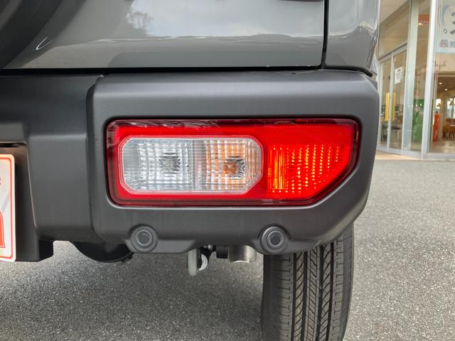 ジムニー ＸＣ　サイドＳＲＳ　ＬＥＤヘットランプ　助手席エアバック　シ－トヒ－タ－　イモビライザー　アクティブクルーズコントロール　横滑り防止システム　フルフラットシート　ＳＲＳ　エアコン　切替４ＷＤ　衝突安全ボディ（30枚目）