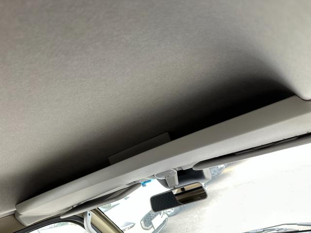 ハイゼットトラック ジャンボエクストラ　スマートアシストＩＩＩ　４ＷＤ　オートマ　ＬＥＤ作業灯　スマートキー　プッシュスタート　ＬＥＤヘッドライトフォグランプ　純正フロアマット　純正ドアバイザー（33枚目）