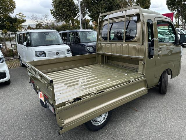 ハイゼットトラック ジャンボエクストラ　スマートアシストＩＩＩ　４ＷＤ　オートマ　ＬＥＤ作業灯　スマートキー　プッシュスタート　ＬＥＤヘッドライトフォグランプ　純正フロアマット　純正ドアバイザー（47枚目）
