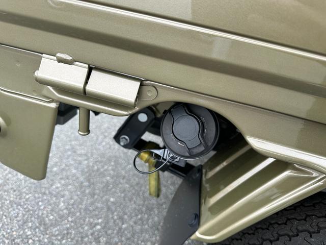 ハイゼットトラック ジャンボエクストラ　スマートアシストＩＩＩ　４ＷＤ　オートマ　ＬＥＤ作業灯　スマートキー　プッシュスタート　ＬＥＤヘッドライトフォグランプ　純正フロアマット　純正ドアバイザー（50枚目）