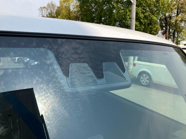 タフト Ｘ　助手席エアバック　運転席エアバック　ブレーキサポート　エコアイドル　レーンキープ　ソナー　横滑り防止　スカイルーフ　サイドエアバッグ　Ｂカメラ　ＡＢＳ付き　フルオートエアコン　ＬＥＤヘットライト（28枚目）