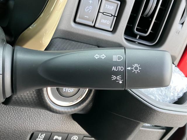 ハスラー ハイブリッドＧ　ヒーター　ｉストップ　車線逸脱アラート　コーナーセンサ　フルフラット　イモビ　ダブルエアバッグ　アクティブクルーズコントロール　スマートキー・プッシュスタート　横滑り防止システム　全席パワーウインドウ（13枚目）