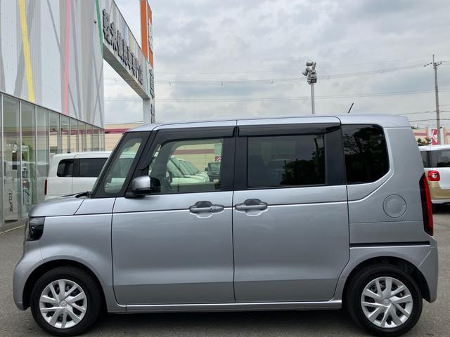 Ｎ－ＢＯＸ ベースグレード　パワーウインドー　衝突被害軽減　車線維持支援システム　インテリキー　横滑り防止機能　オートエアコン　ＬＥＤライト　盗難防止装置　Ｗエアバック　サイドエアバック　前席シートヒーター　ベンチシート　ＡＢＳ（13枚目）
