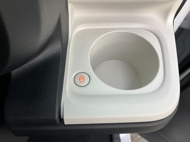 ムーヴキャンバス ストライプスＧ　届出済未使用車　両側電動スライドドア　衝突被害軽減ブレーキ　電子パーキング　オートブレーキホールド　ＬＥＤヘッドライト　フォグライト　運転席＆助手席シートヒーター　ホットカップホルダー　スマートキー（39枚目）