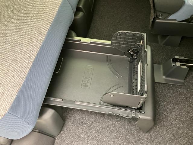 ムーヴキャンバス ストライプスＧ　届出済未使用車　両側電動スライドドア　衝突被害軽減ブレーキ　電子パーキング　オートブレーキホールド　ＬＥＤヘッドライト　フォグライト　運転席＆助手席シートヒーター　ホットカップホルダー　スマートキー（45枚目）