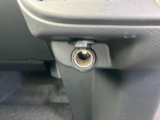 タント Ｘ　届出済未使用車　片側電動スライドドア　衝突被害軽減ブレーキ　電子パーキング　オートブレーキホールド　禁煙車　電動格納式ドアミラー　スマートキー　横滑り防止装置　ＬＥＤヘッドライト　オートハイビーム（32枚目）