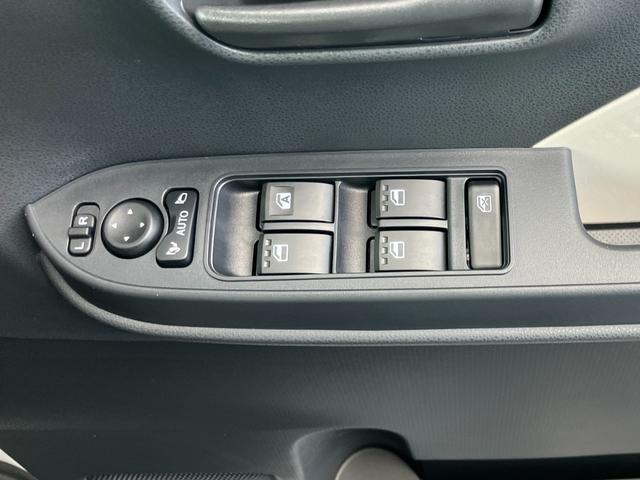 タント Ｘ　届出済未使用車　片側電動スライドドア　衝突被害軽減ブレーキ　電子パーキング　オートブレーキホールド　禁煙車　電動格納式ドアミラー　スマートキー　横滑り防止装置　ＬＥＤヘッドライト　オートハイビーム（42枚目）