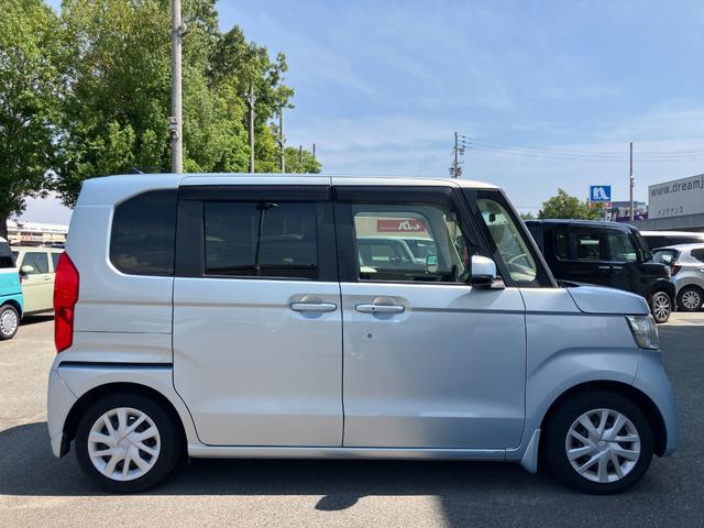 Ｎ－ＢＯＸ Ｇ・Ｌホンダセンシング　ディスプレイオーディオ　ドラレコ　ＥＴＣ　両側電動スライド　衝突被害軽減ブレーキ　クルーズコントロール　運転席＆助手席シートヒーター　スマートキー　電動格納ミラー　オートライト　ＵＳＢ充電（11枚目）