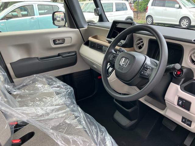 Ｎ－ＢＯＸ ベースグレード　ＨｏｎｄａＳＥＮＳＩＮＧ　片側電動スライド　電子パーキング　オートブレーキホールド　運転席＆助手席シートヒーター　アダプティブクルーズコントロール　スマートキー　サンシェード　オートライト（20枚目）