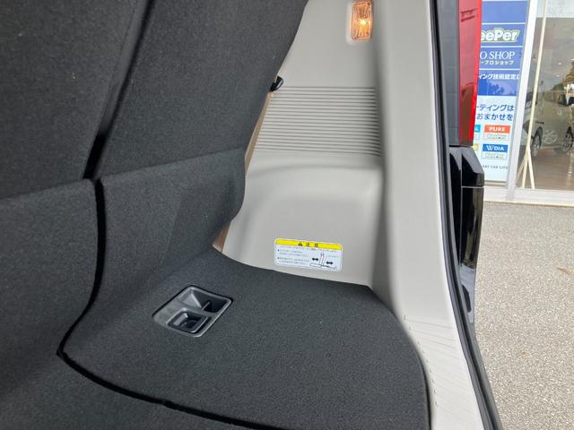 Ｎ－ＢＯＸ ベースグレード　ＨｏｎｄａＳＥＮＳＩＮＧ　片側電動スライド　電子パーキング　オートブレーキホールド　運転席＆助手席シートヒーター　アダプティブクルーズコントロール　スマートキー　サンシェード　オートライト（25枚目）