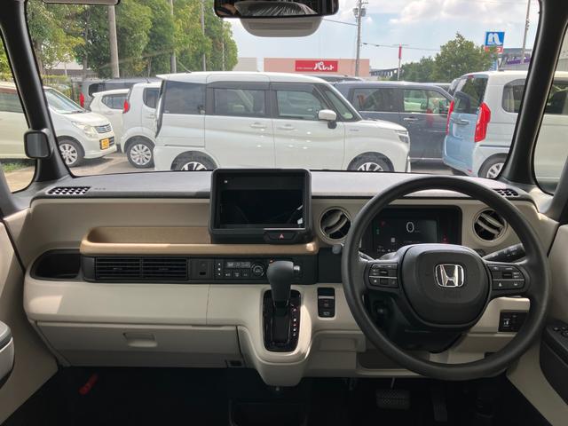 Ｎ－ＢＯＸ ベースグレード　ＨｏｎｄａＳＥＮＳＩＮＧ　片側電動スライド　電子パーキング　オートブレーキホールド　運転席＆助手席シートヒーター　アダプティブクルーズコントロール　スマートキー　サンシェード　オートライト（29枚目）