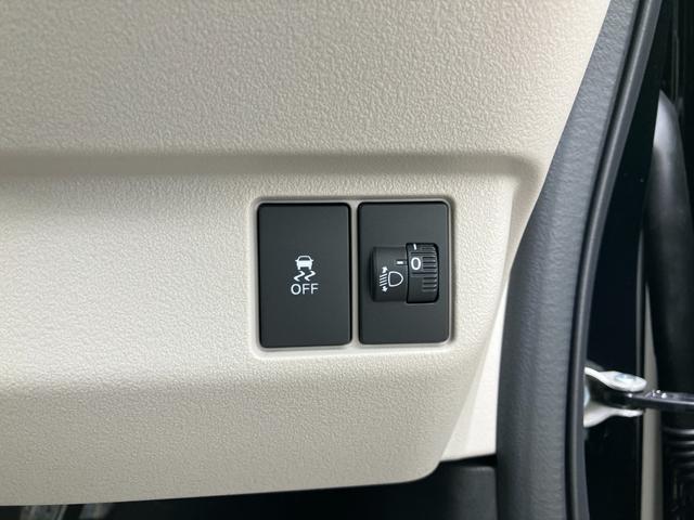 Ｎ－ＢＯＸ ベースグレード　ＨｏｎｄａＳＥＮＳＩＮＧ　片側電動スライド　電子パーキング　オートブレーキホールド　運転席＆助手席シートヒーター　アダプティブクルーズコントロール　スマートキー　サンシェード　オートライト（45枚目）