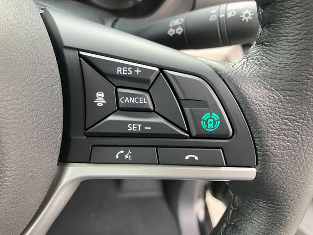 デリカミニ Ｇ　プレミアム　アラウンドビューモニター　両側電動スライドドア　電子パーキング　オートブレーキホールド　アダプティブクルーズコントロール　ハンドルヒーター　純正アルミホイール　電動格納式ミラー　スマートキー（32枚目）