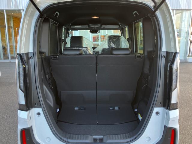 Ｎ－ＢＯＸカスタム ターボ　ＨｏｎｄａＳＥＮＳＩＮＧ　両側電動スライドドア　アダプティブクルーズコントロール　電子パーキング　オートブレーキホールド　運転席＆助手席シートヒーター　スマートキー　サンシェード　シートバックテーブル（28枚目）