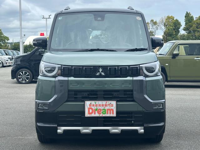 デリカミニ Ｇ　プレミアム　届出済未使用車　アラウンドビューモニター　両側電動スライドドア　クルーズコントロール　純正アルミホイール　ルーフレール　ＬＥＤヘッドライト　オートマチックハイビーム　前席シートヒーター　サンシェード（8枚目）