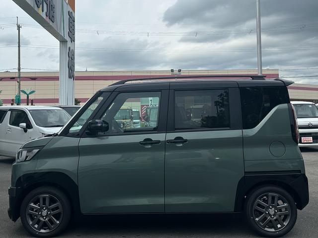 デリカミニ Ｇ　プレミアム　届出済未使用車　アラウンドビューモニター　両側電動スライドドア　クルーズコントロール　純正アルミホイール　ルーフレール　ＬＥＤヘッドライト　オートマチックハイビーム　前席シートヒーター　サンシェード（10枚目）