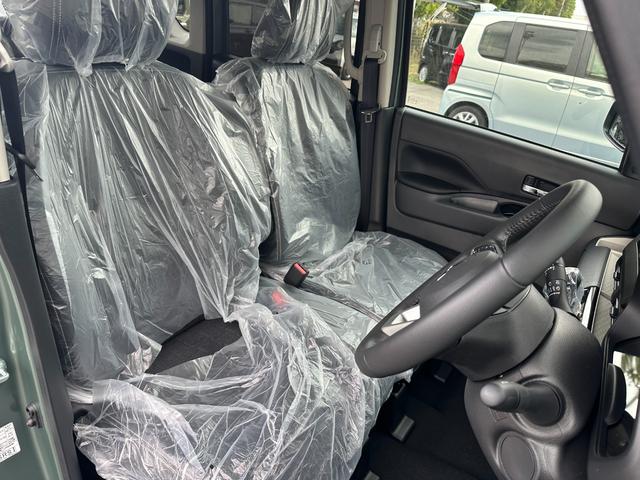 デリカミニ Ｇ　プレミアム　届出済未使用車　アラウンドビューモニター　両側電動スライドドア　クルーズコントロール　純正アルミホイール　ルーフレール　ＬＥＤヘッドライト　オートマチックハイビーム　前席シートヒーター　サンシェード（26枚目）