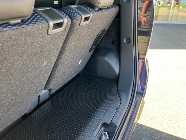 タント カスタムＲＳ　ナビ　全周囲カメラ　ＥＴＣ　両側電動スライドドア　衝突被害軽減ブレーキ　クルーズコントロール　電子パーキング　オートブレーキホールド　レーンキープ　前席シートヒーター　シートバックテーブル（18枚目）