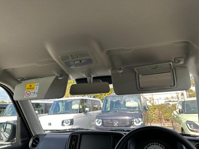 アルト L アップグレードパッケージ装着者 届出済未使用車 衝突被害軽減ブレーキ 運転席&助手席シートヒーター コーナーセンサー キーレス オートエアコン オートライト アクセサリーソケット アイドリングストップ(39枚目)