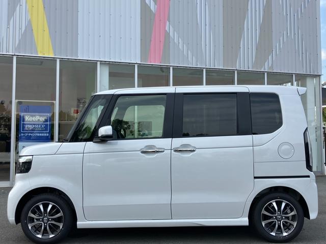 Ｎ－ＢＯＸカスタム ベースグレード　ＨｏｎｄａＳＥＮＳＩＮＧ　片側電動スライドドア　アダプティブクルーズコントロール　純正アルミホイール　ＬＥＤヘッドライト　電子パーキング　オートブレーキホールド　前席シートヒーター　ロールサンシェード（9枚目）