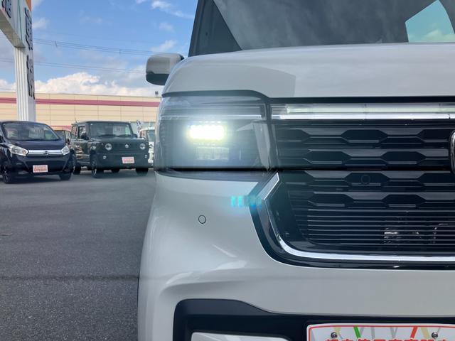 Ｎ－ＢＯＸカスタム ベースグレード　ＨｏｎｄａＳＥＮＳＩＮＧ　片側電動スライドドア　アダプティブクルーズコントロール　純正アルミホイール　ＬＥＤヘッドライト　電子パーキング　オートブレーキホールド　前席シートヒーター　ロールサンシェード（15枚目）