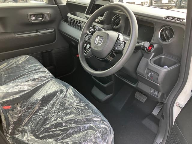 Ｎ－ＢＯＸカスタム ベースグレード　ＨｏｎｄａＳＥＮＳＩＮＧ　片側電動スライドドア　アダプティブクルーズコントロール　純正アルミホイール　ＬＥＤヘッドライト　電子パーキング　オートブレーキホールド　前席シートヒーター　ロールサンシェード（20枚目）