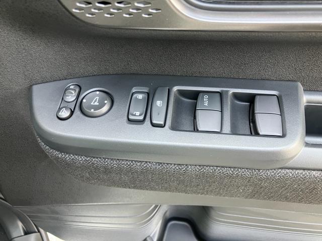 Ｎ－ＢＯＸカスタム ベースグレード　ＨｏｎｄａＳＥＮＳＩＮＧ　片側電動スライドドア　アダプティブクルーズコントロール　純正アルミホイール　ＬＥＤヘッドライト　電子パーキング　オートブレーキホールド　前席シートヒーター　ロールサンシェード（38枚目）