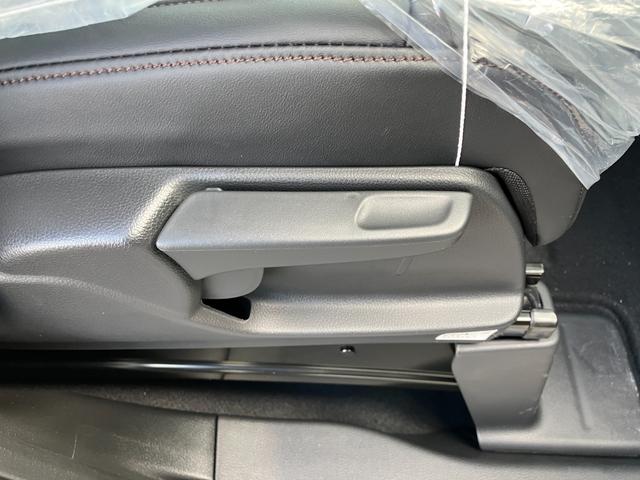 Ｎ－ＢＯＸカスタム ターボ　ＨｏｎｄａＳＥＮＳＩＮＧ　両側電動スライドドア　追従型クルーズコントロール　純正アルミホイール　ＬＥＤヘッドライト　前席シートヒーター　電子パーキング　オートブレーキホールド　オートリトラミラー（24枚目）