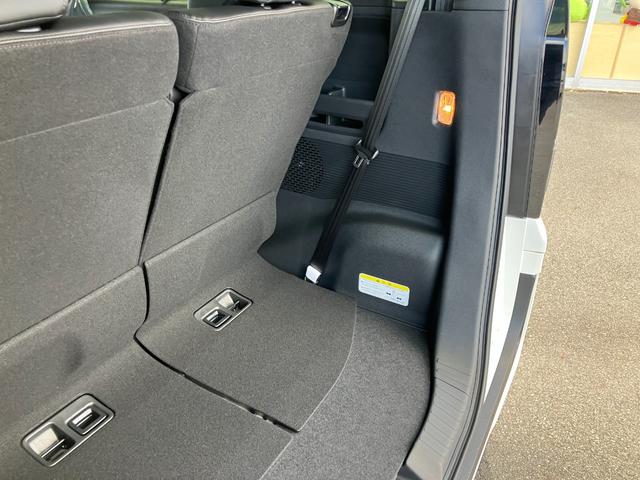 Ｎ－ＢＯＸカスタム ターボ　ＨｏｎｄａＳＥＮＳＩＮＧ　両側電動スライドドア　追従型クルーズコントロール　純正アルミホイール　ＬＥＤヘッドライト　前席シートヒーター　電子パーキング　オートブレーキホールド　オートリトラミラー（29枚目）