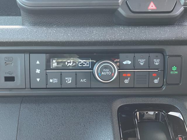 Ｎ－ＢＯＸカスタム ターボ　ＨｏｎｄａＳＥＮＳＩＮＧ　両側電動スライドドア　追従型クルーズコントロール　純正アルミホイール　ＬＥＤヘッドライト　前席シートヒーター　電子パーキング　オートブレーキホールド　オートリトラミラー（36枚目）