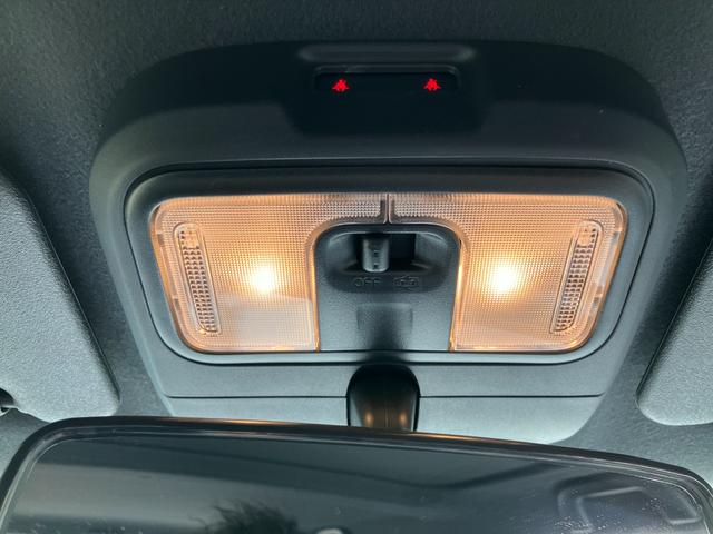 タフト G ディスプレイオーディオ 全方位カメラ ガラスルーフ 純正アルミホイール ルーフレール 衝突被害軽減ブレーキ 電子パーキング オートブレーキホールド 前席シートヒーター アクセサリーソケット(41枚目)