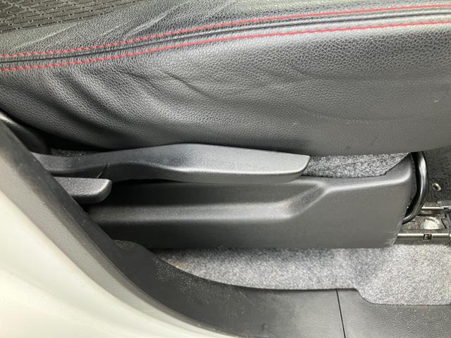 スペーシアカスタム ハイブリッドＸＳ　ナビ　全方位カメラ　ＥＴＣ　Ｂｌｕｅｔｏｏｔｈ接続　両側電動スライドドア　衝突被害軽減ブレーキ　クルーズコントロール　純正アルミホイール　フォグライト　運転席シートヒーター　スマートキー（24枚目）