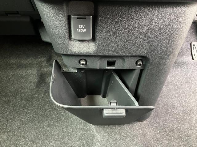 ムーヴキャンバス セオリーＧターボ　両側電動スライドドア　衝突被害軽減ブレーキ　クルーズコントロール　電子パーキング　オートブレーキホールド　パーキングセンサー　シートヒーター　フォグライト　ホットカップホルダー　ステアリングスイッチ（38枚目）